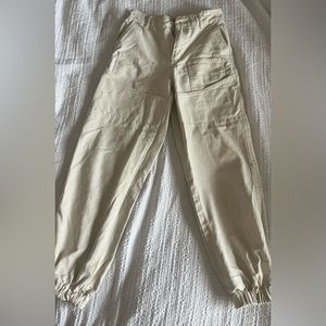 COPY - Forever 21 Tan Cargo Pants (Small)